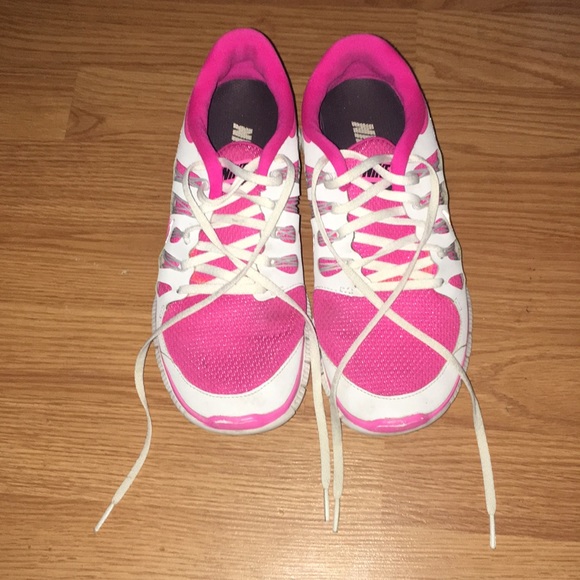 Nike Shoes - Nike Free Runs Nike ID Shoes